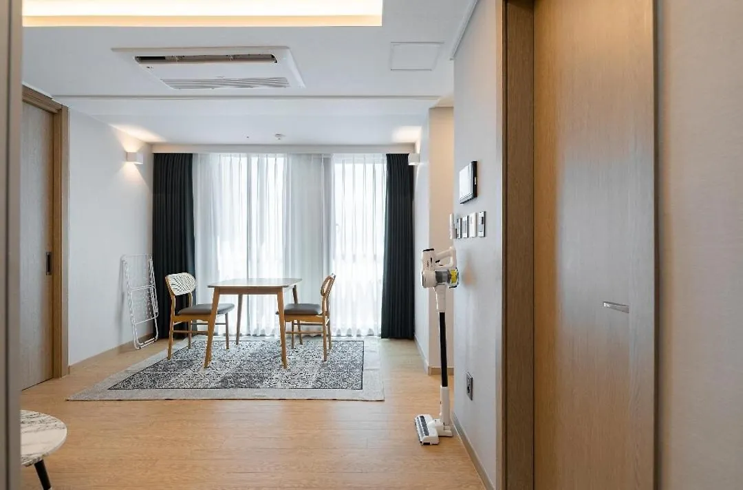 #Elbon The Stay Busan