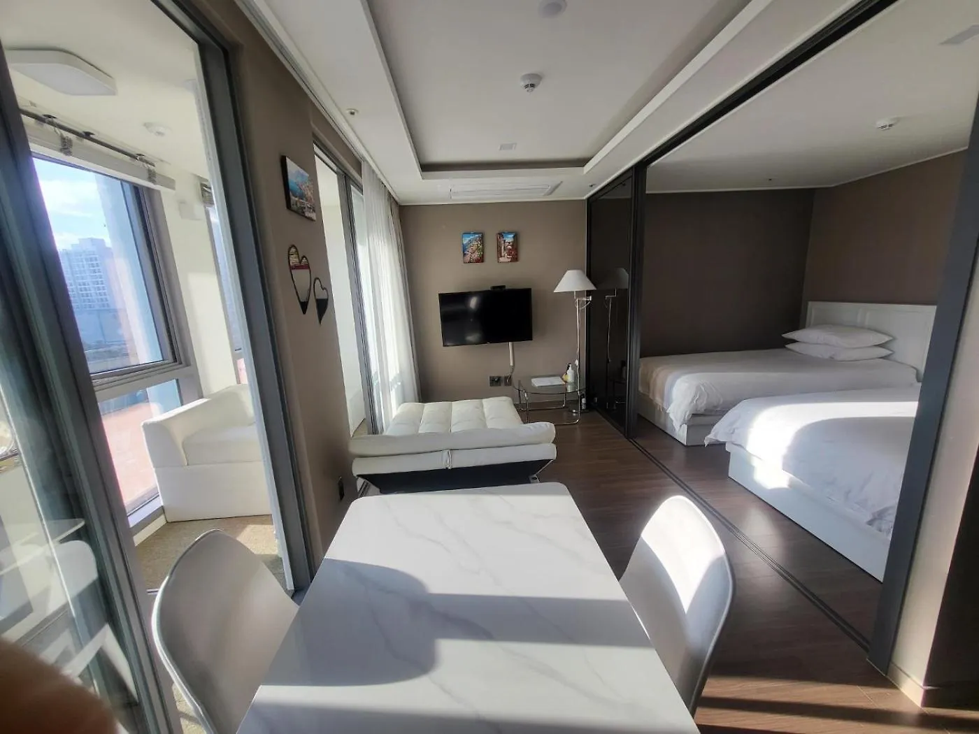 #Elbon The Stay Pusan